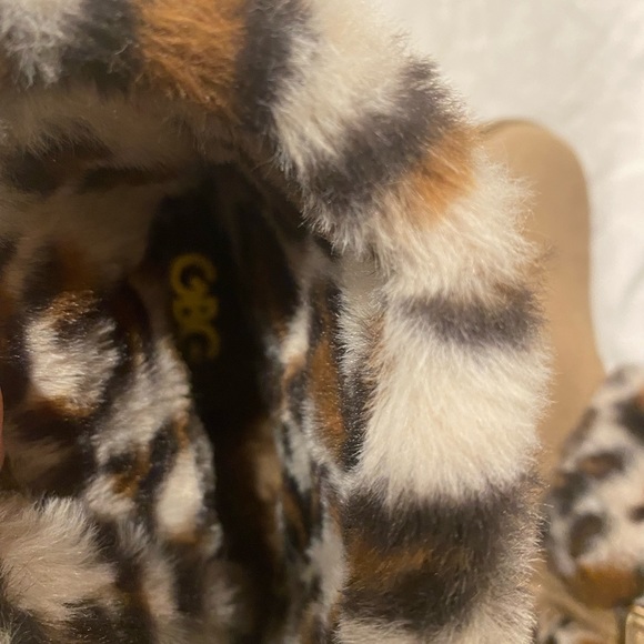 🎉HP🎉 SEXY BOOTS GBG Guess Los Angeles Aleya Leopard Fur Animal Print 6.5 - Picture 6 of 10